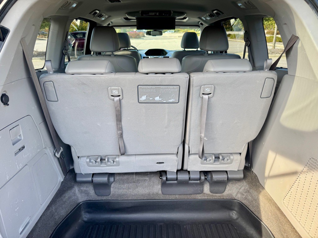 2014 Honda Odyssey Image 28