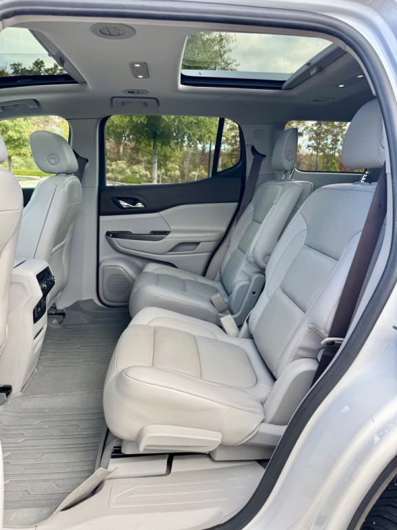 2019 GMC Acadia Image 14