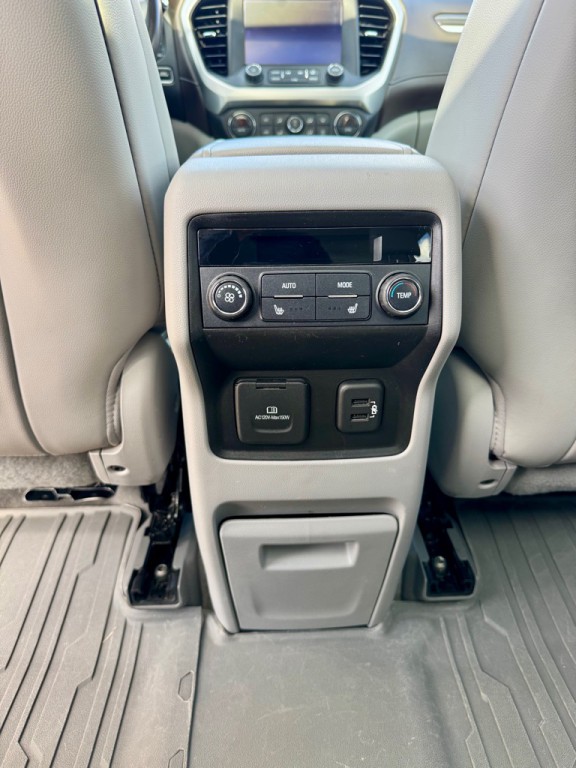 2019 GMC Acadia Image 19
