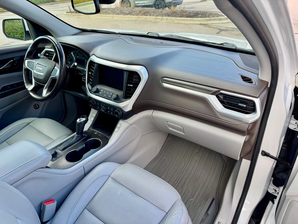 2019 GMC Acadia Image 29
