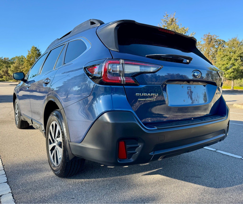 2020 Subaru Outback Image 7