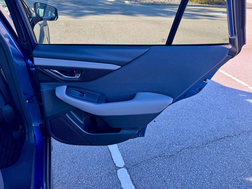 2020 Subaru Outback Image 25