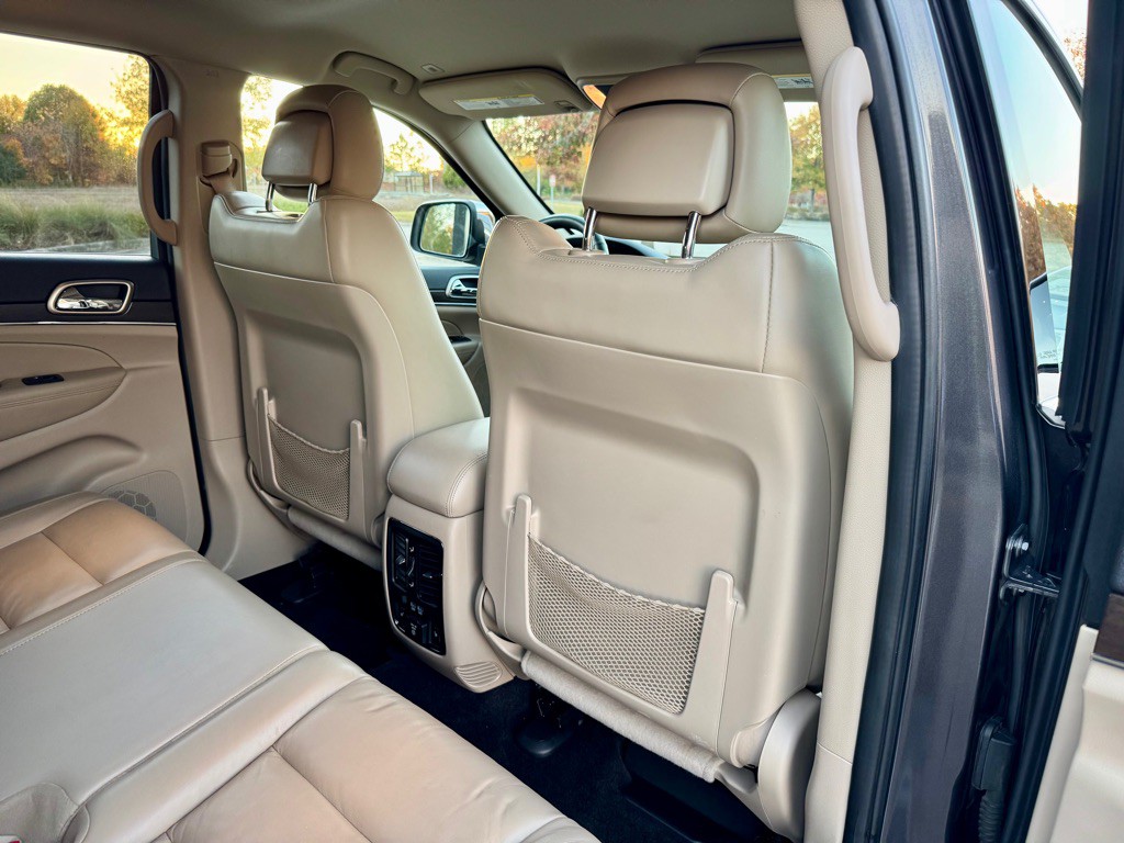 2017 Jeep Grand Cherokee Image 22