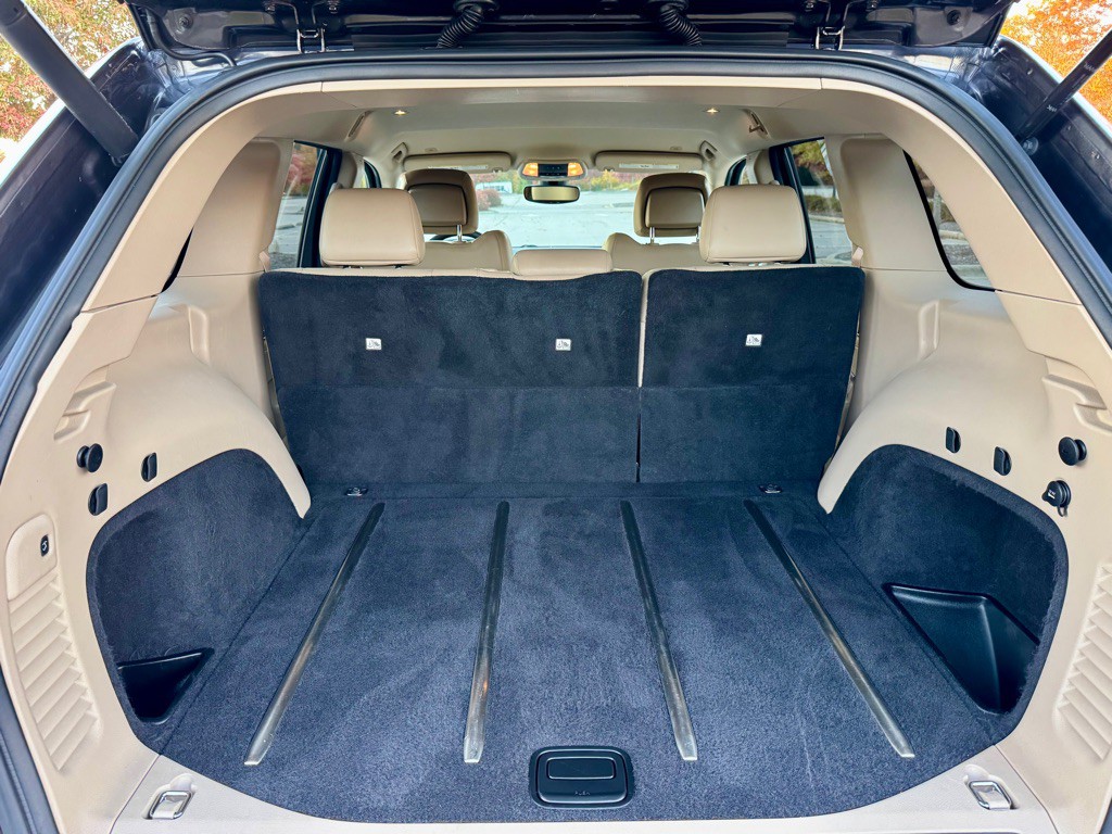 2017 Jeep Grand Cherokee Image 28