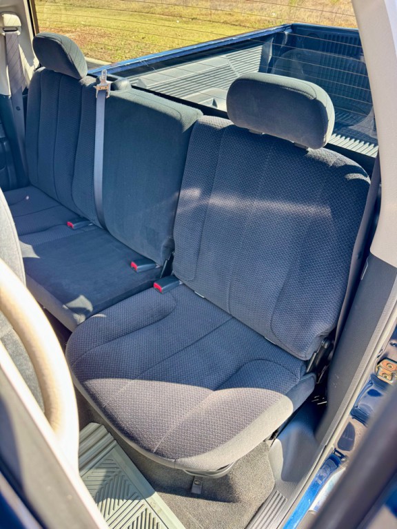 2005 Dodge Ram 2500 Image 15