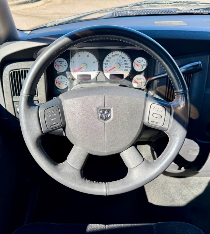 2005 Dodge Ram 2500 Image 19