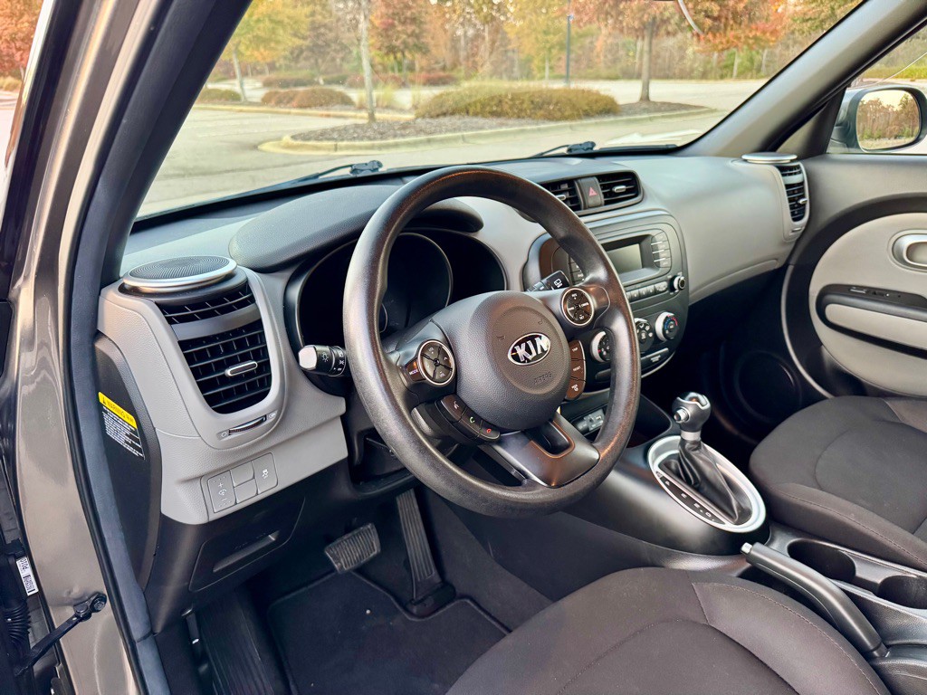 2016 Kia Soul Image 12
