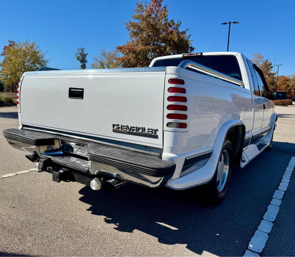 1998 Chevrolet C/K Image 5