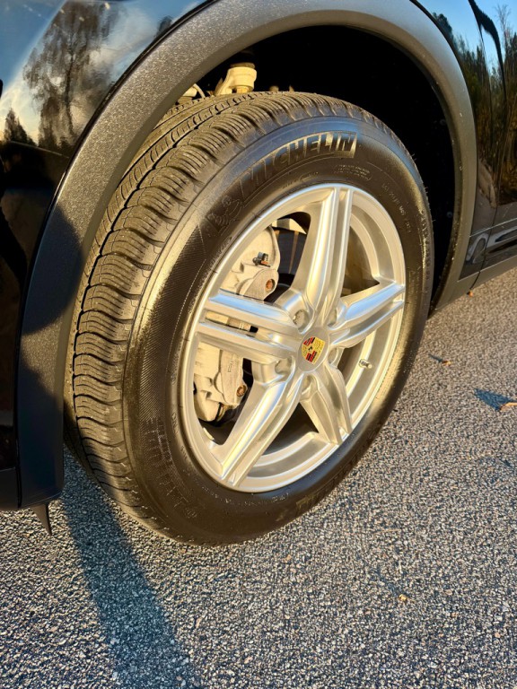 2014 Porsche Cayenne Image 8