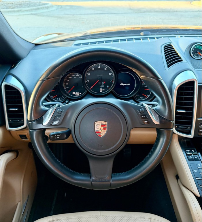 2014 Porsche Cayenne Image 18