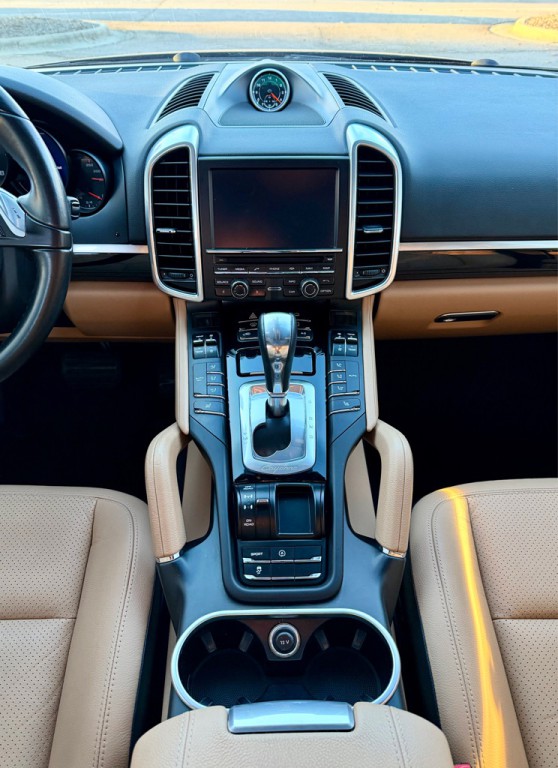 2014 Porsche Cayenne Image 19