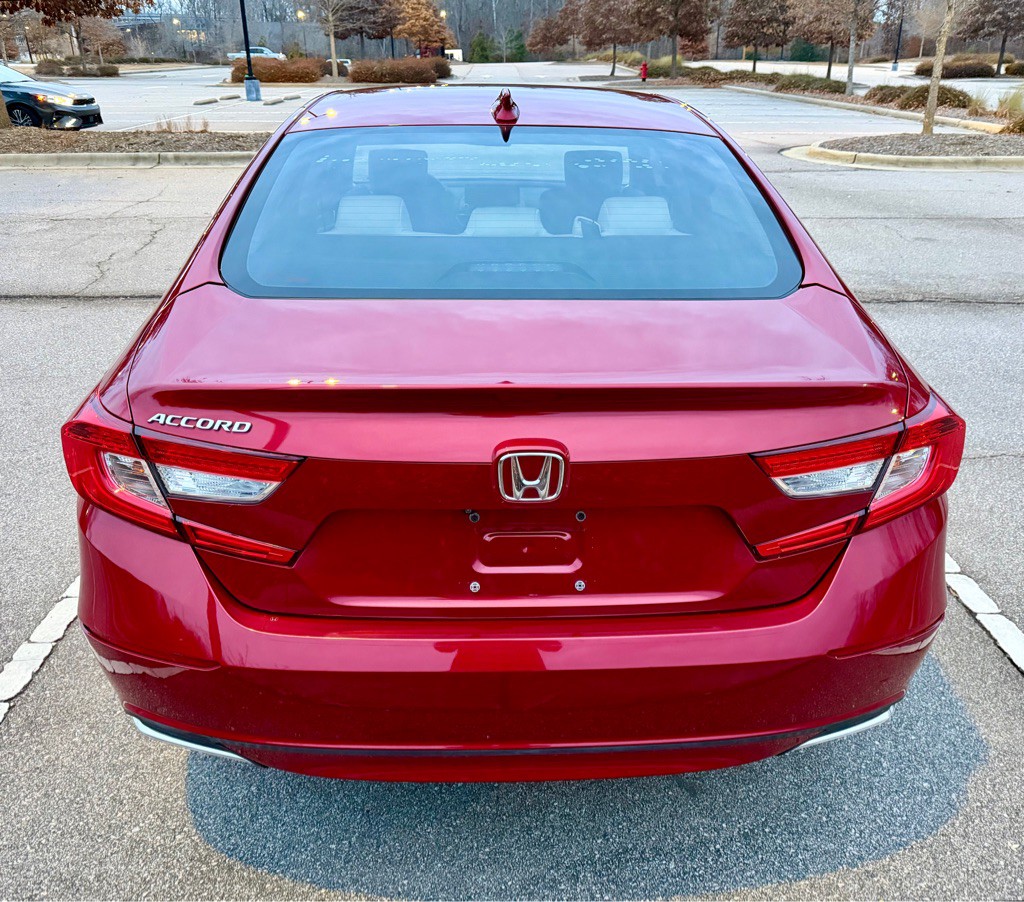 2018 Honda Accord Image 6