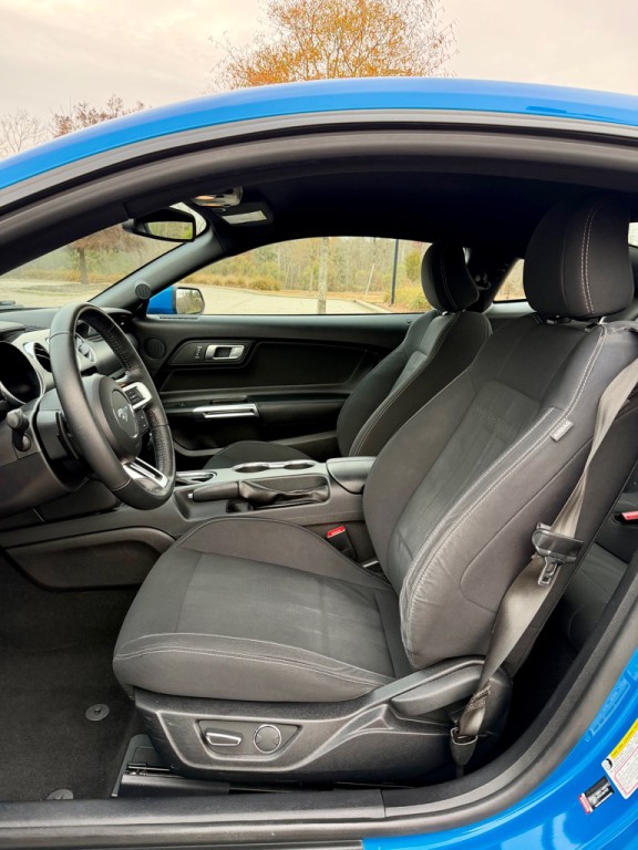 2019 Ford Mustang Image 10