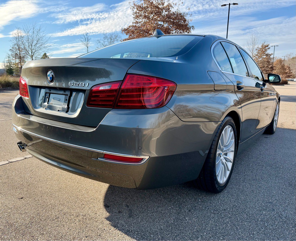 2014 BMW 5 Series Image 5