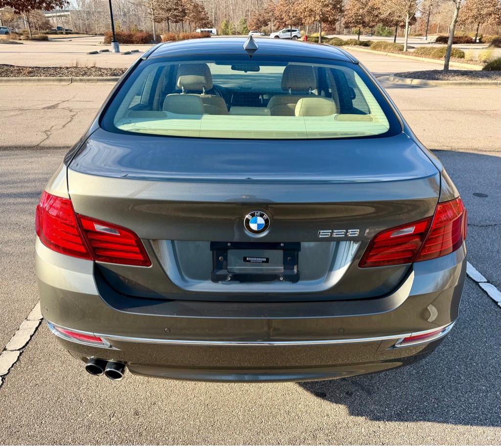 2014 BMW 5 Series Image 6