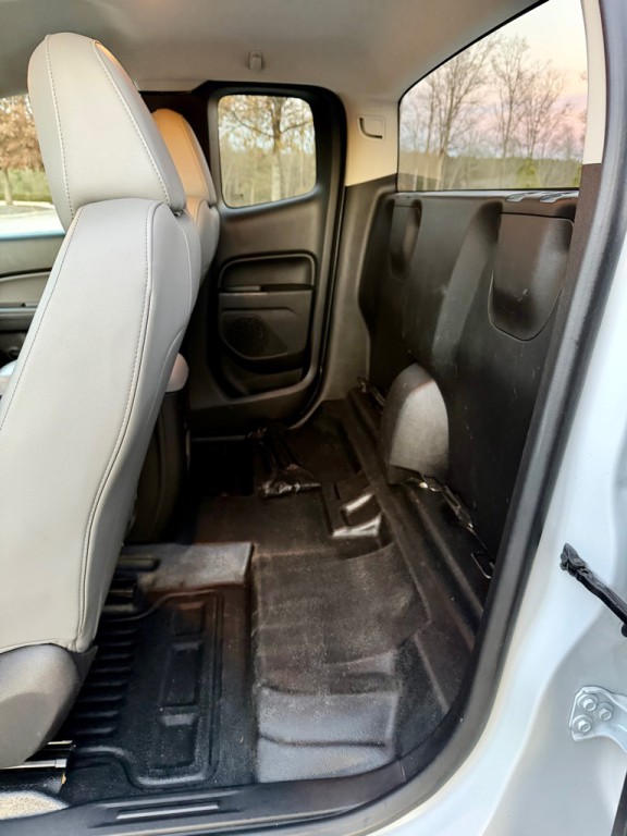 2018 Chevrolet Colorado Image 13