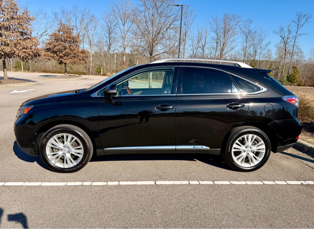 2011 Lexus RX Image 8