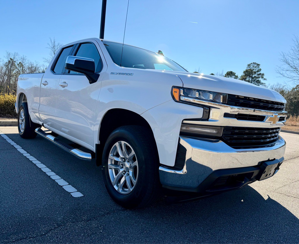 2020 Chevrolet Silverado 1500 Image 3