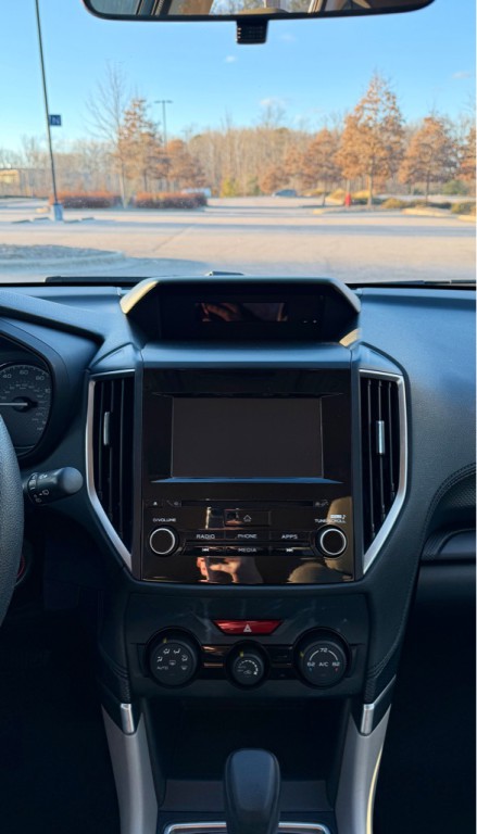 2021 Subaru Forester Image 17