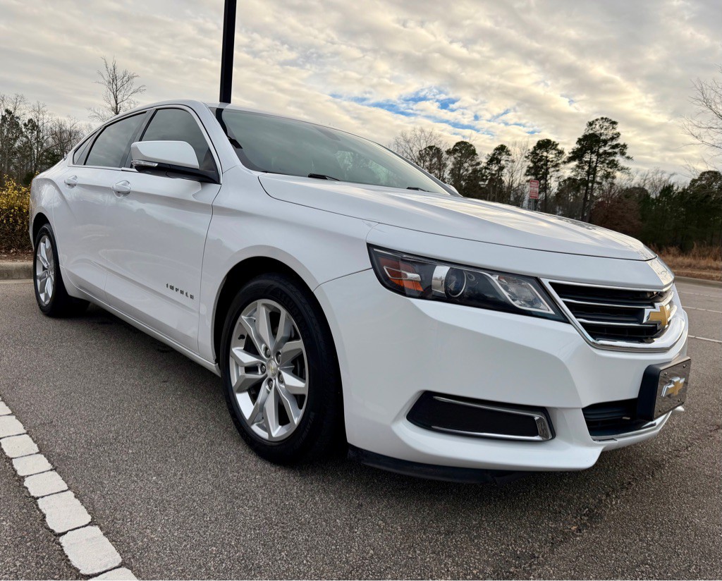 2017 Chevrolet Impala Image 3