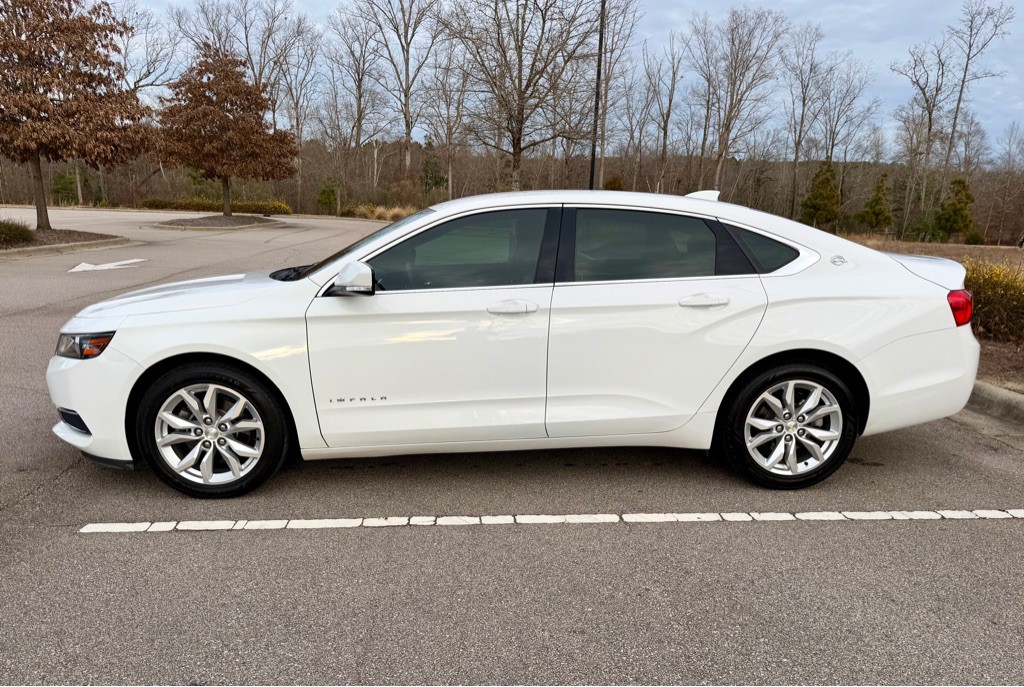 2017 Chevrolet Impala Image 8