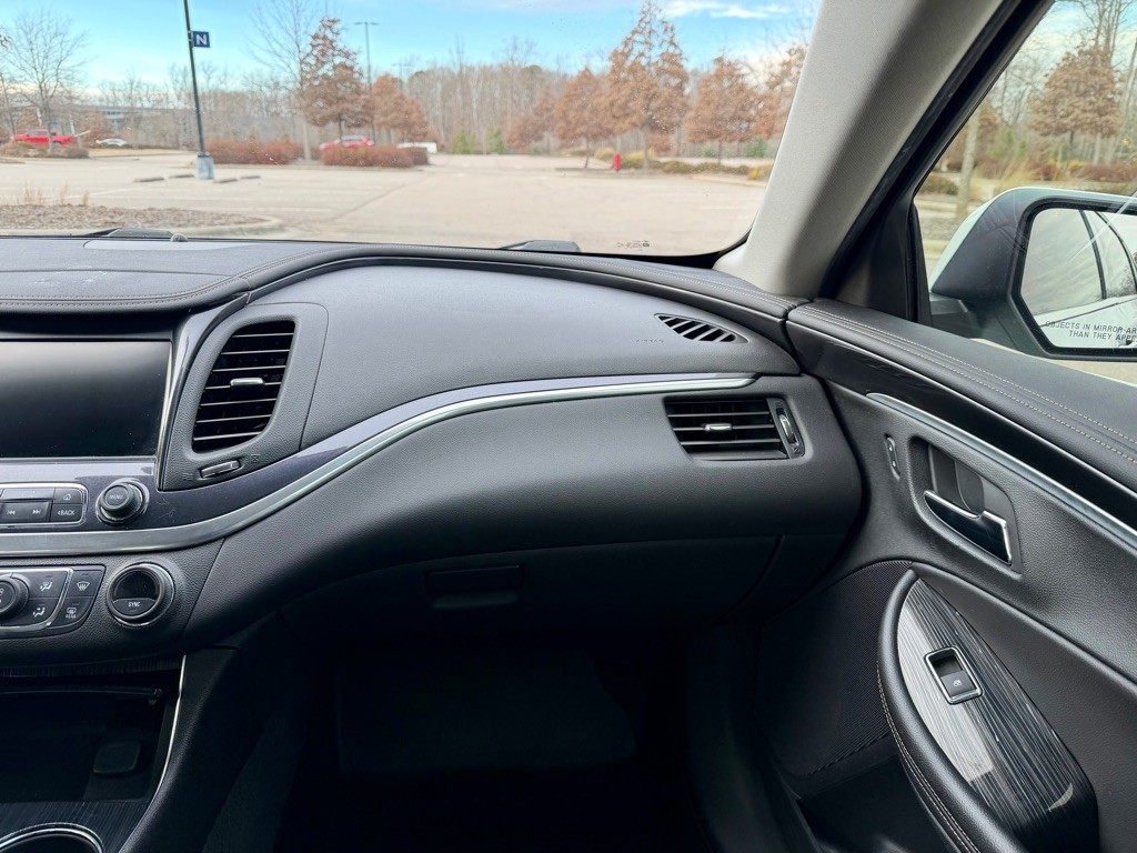 2017 Chevrolet Impala Image 20