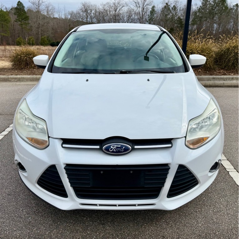 2012 Ford Focus Image 2