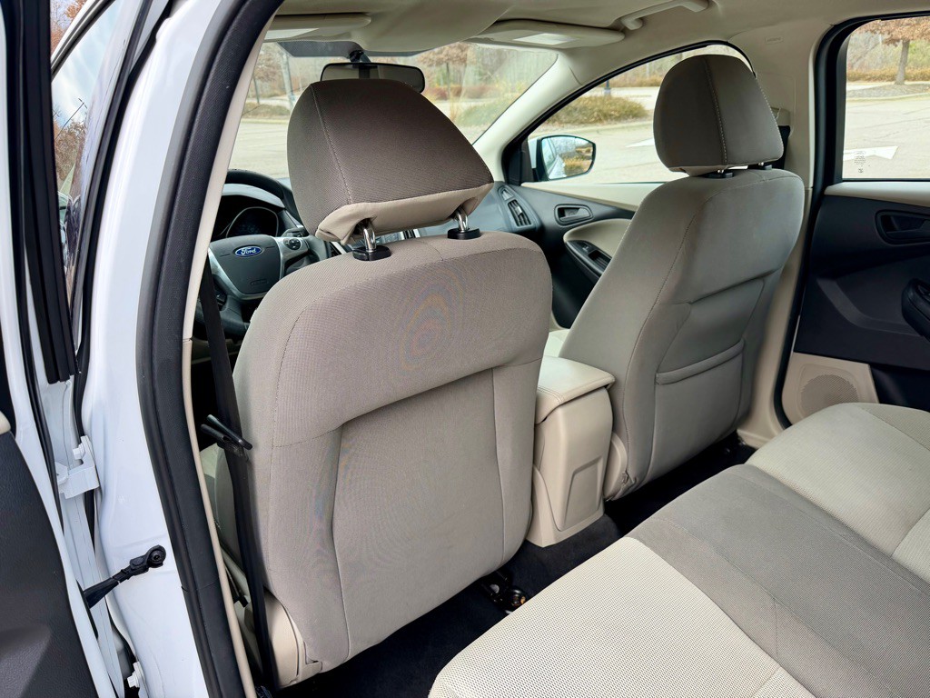 2012 Ford Focus Image 14