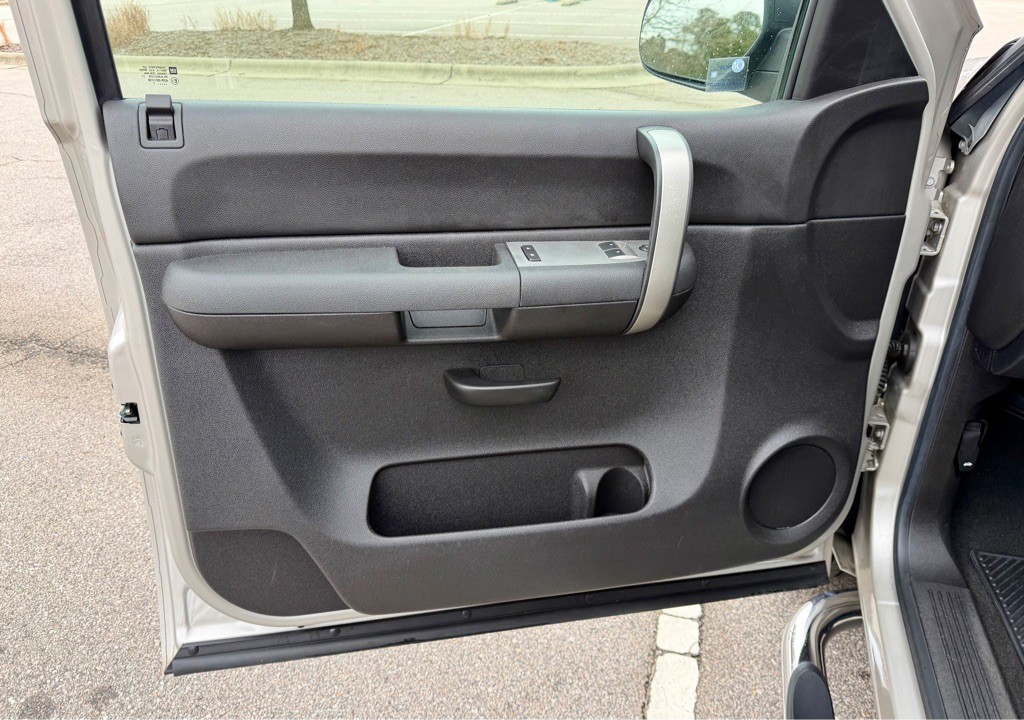 2007 Chevrolet Silverado 1500 Image 13