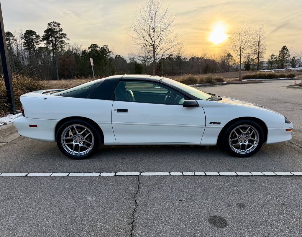 1995 Chevrolet Camaro Image 4