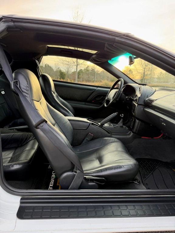 1995 Chevrolet Camaro Image 15