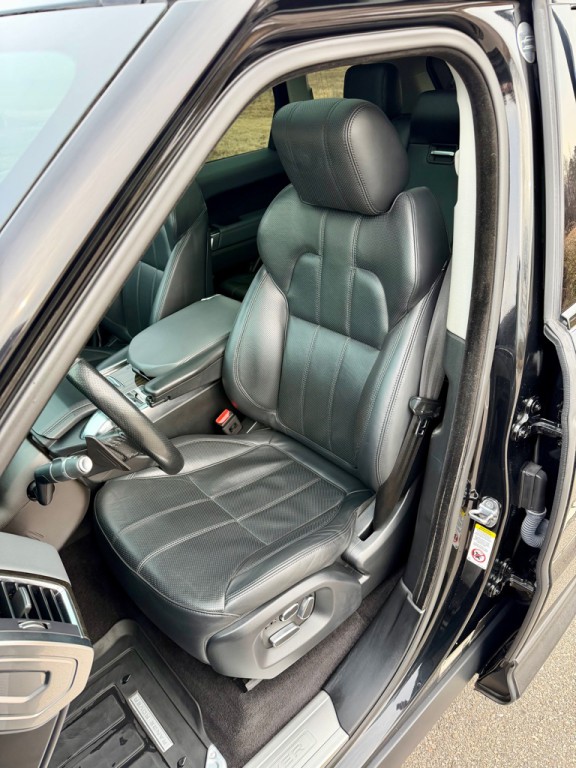 2015 Land Rover Range Rover Sport Image 11