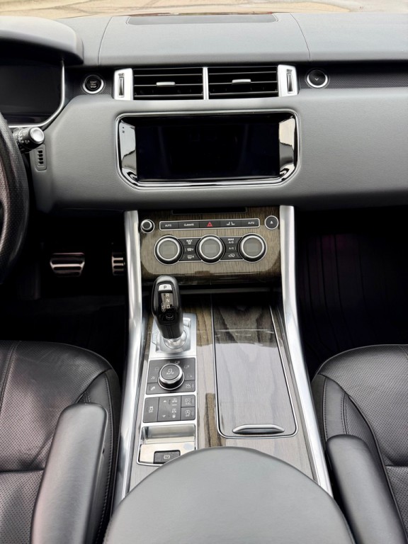 2015 Land Rover Range Rover Sport Image 20