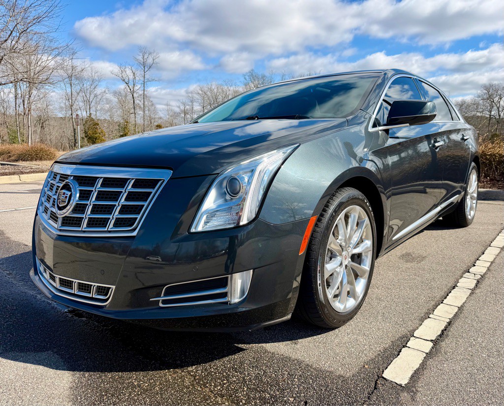 2014 Cadillac XTS Image 1
