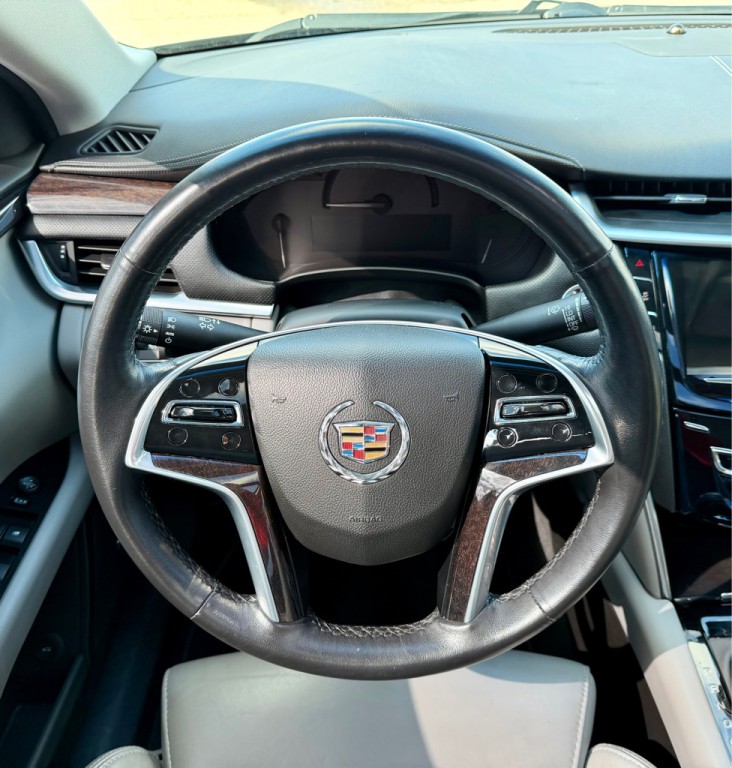 2014 Cadillac XTS Image 19