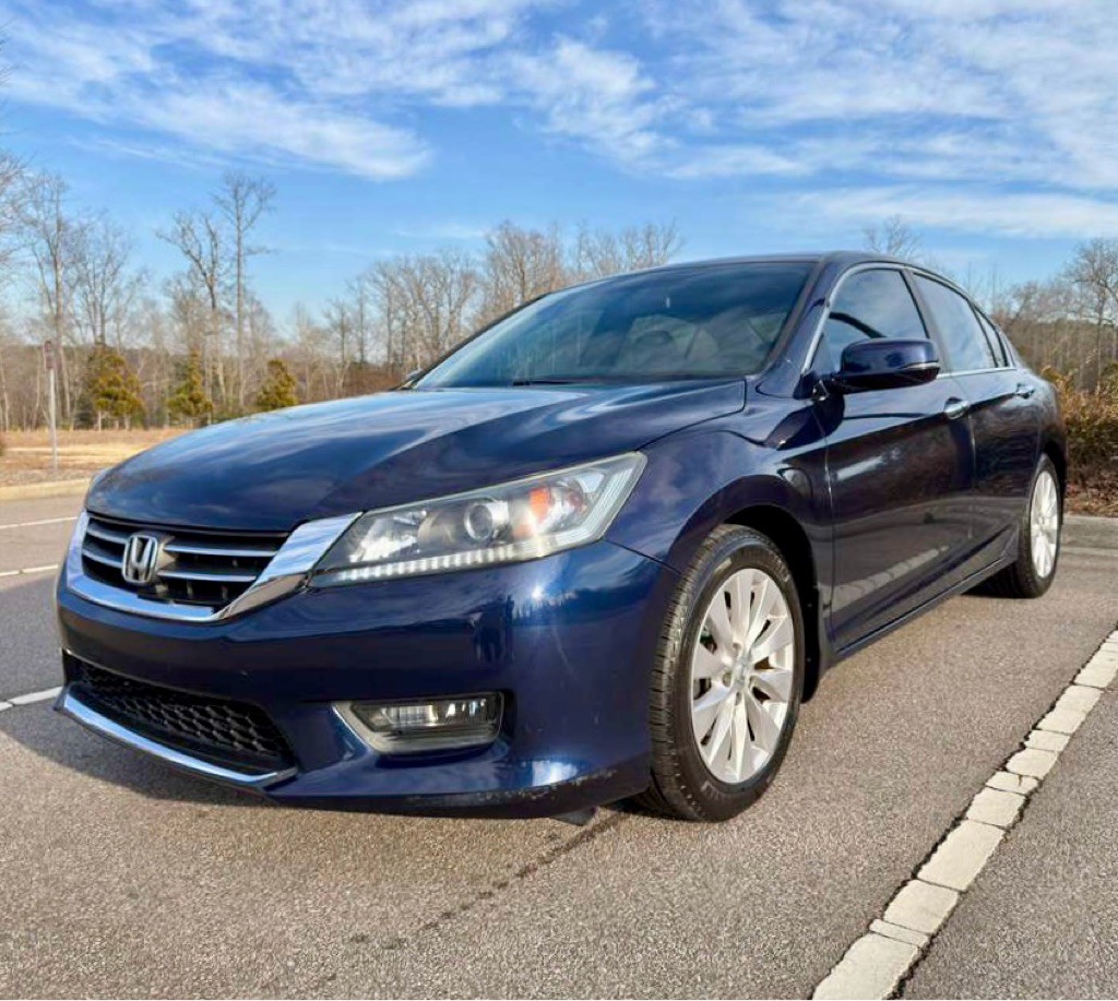 2014 Honda Accord Image 1