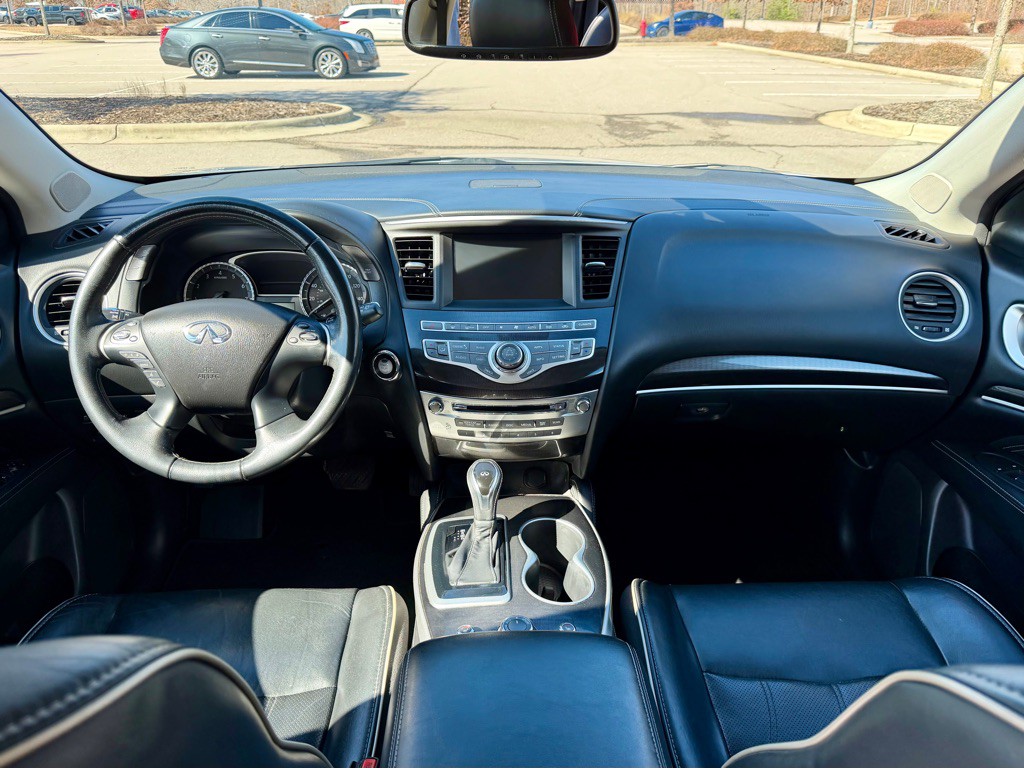 2017 INFINITI QX60 Image 16