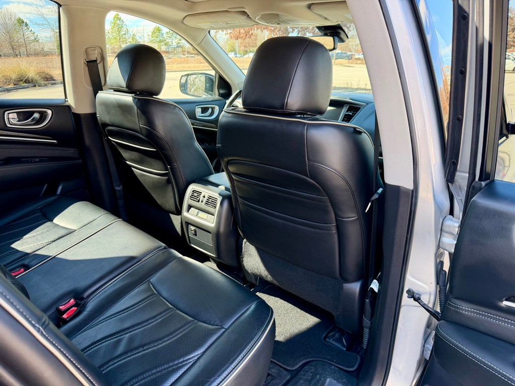 2017 INFINITI QX60 Image 21