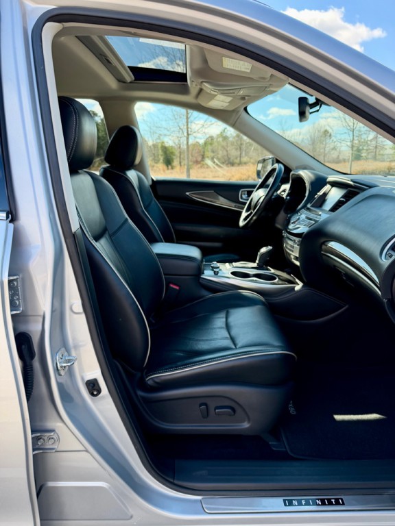 2017 INFINITI QX60 Image 23