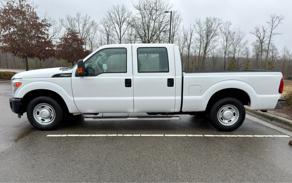 2011 Ford F-250 Image 8