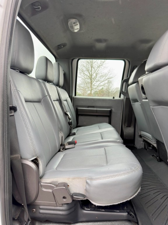 2011 Ford F-250 Image 13