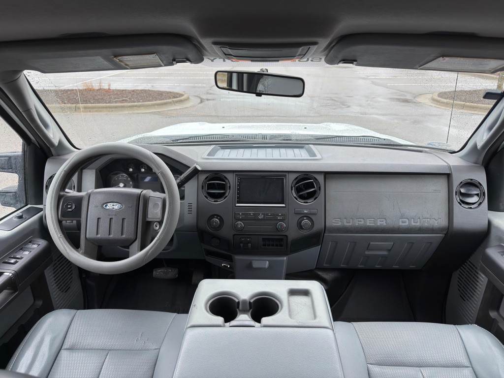 2011 Ford F-250 Image 16