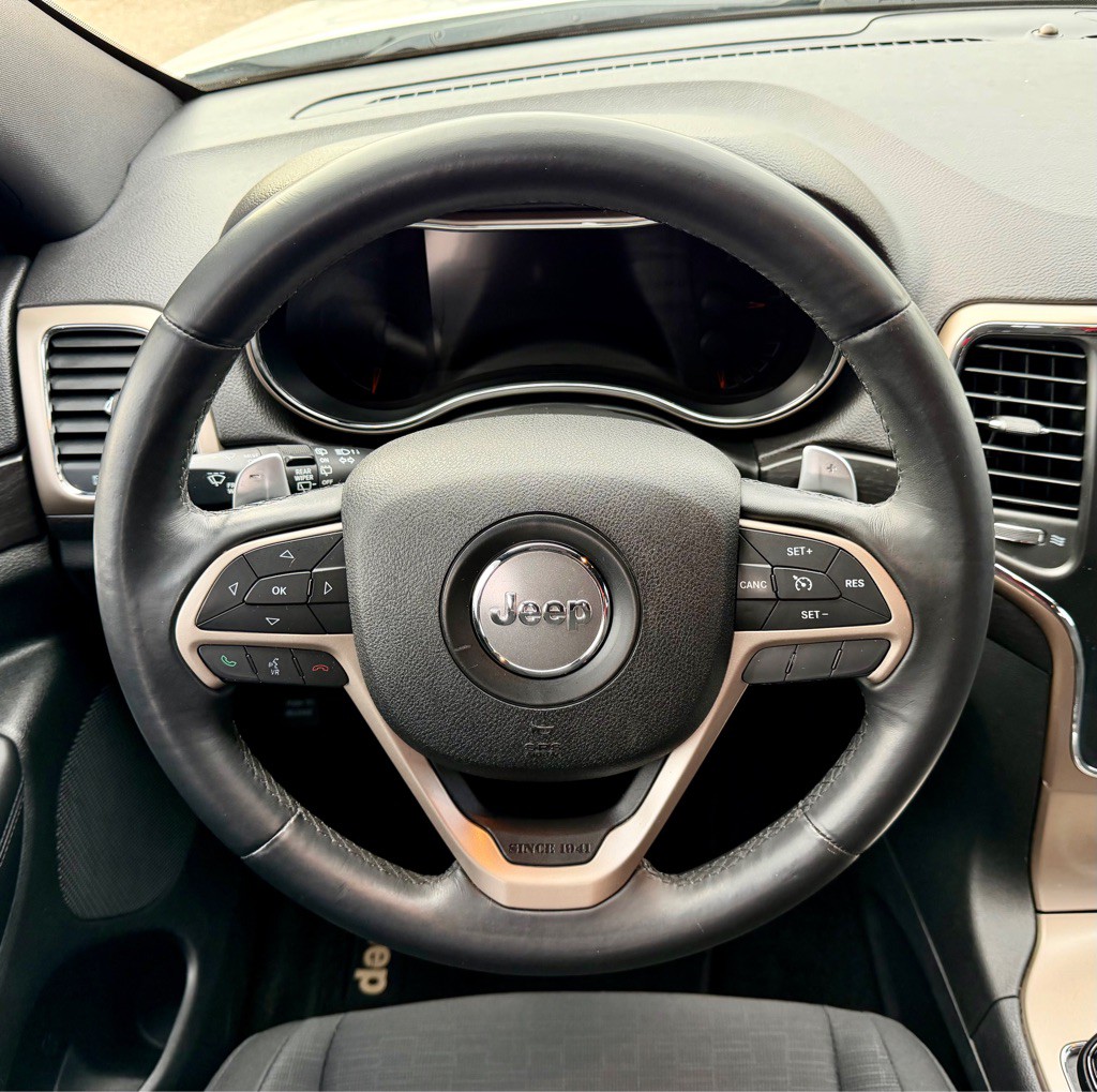 2014 Jeep Grand Cherokee Image 18