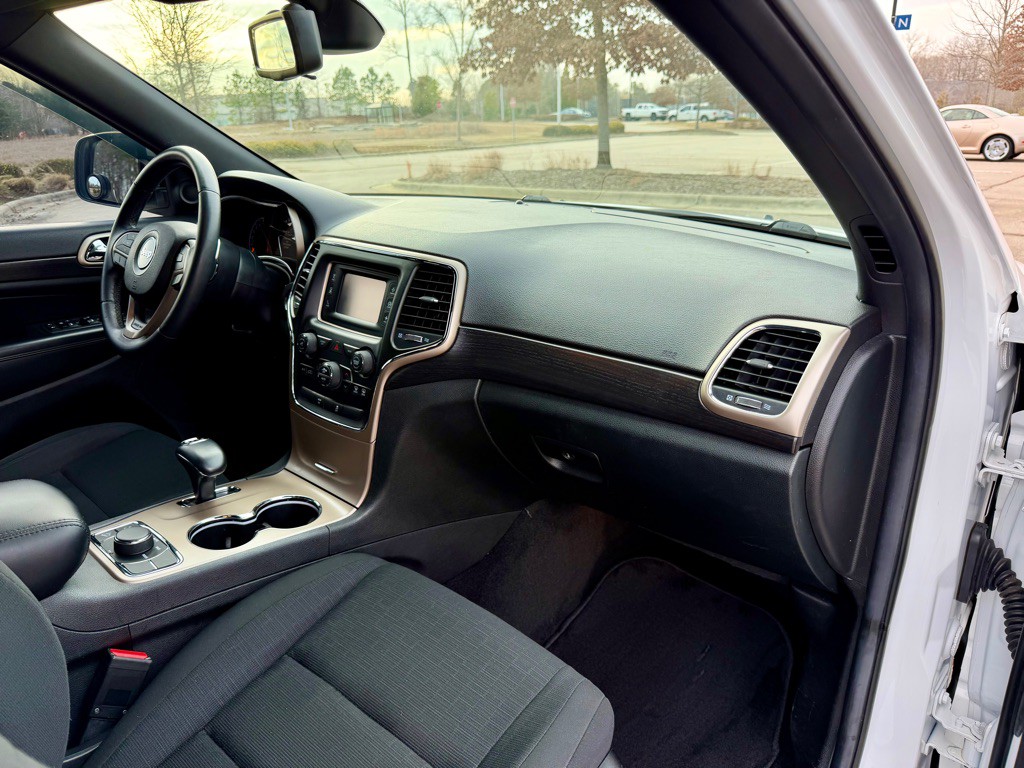 2014 Jeep Grand Cherokee Image 27