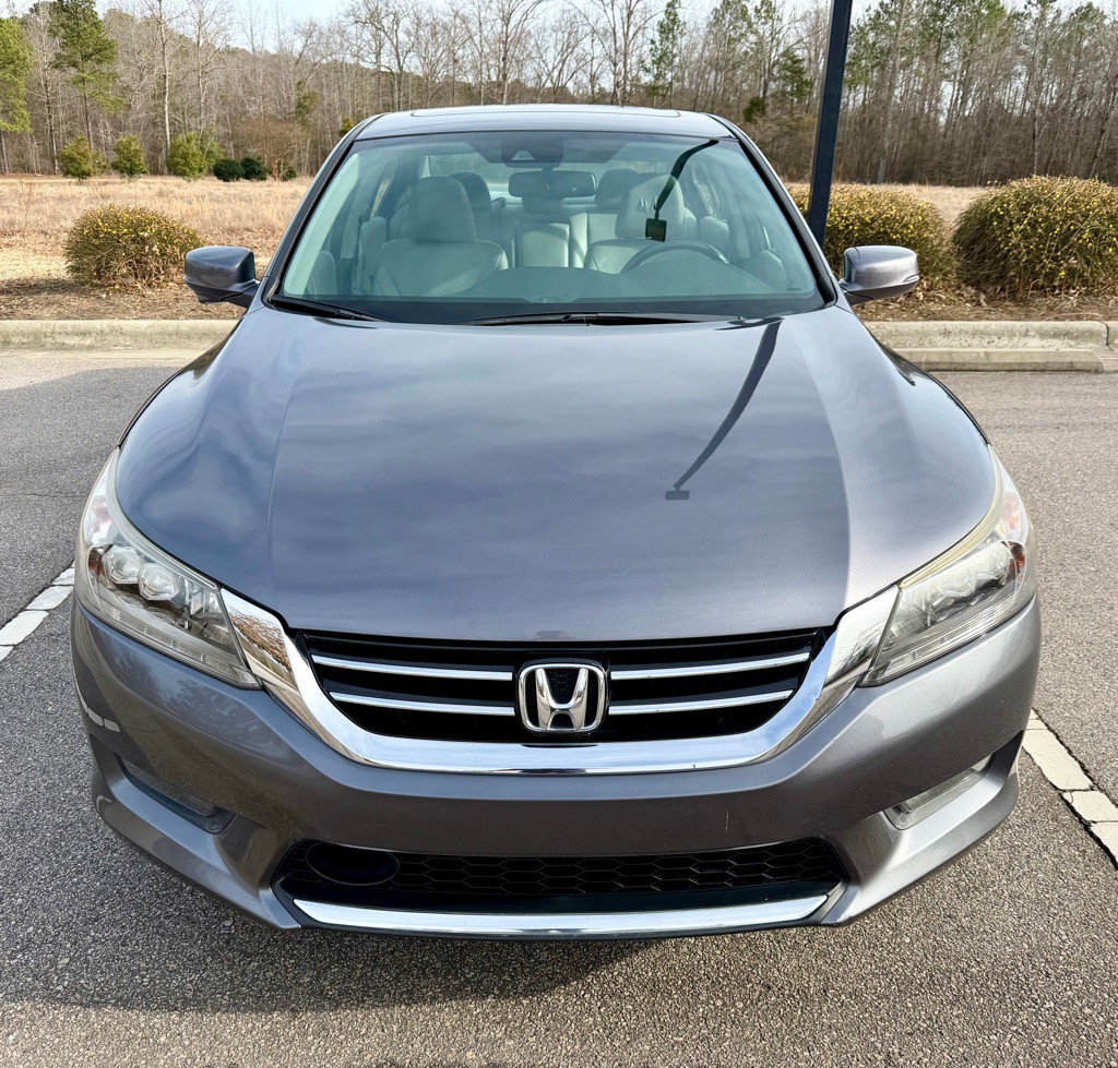 2015 Honda Accord Image 2