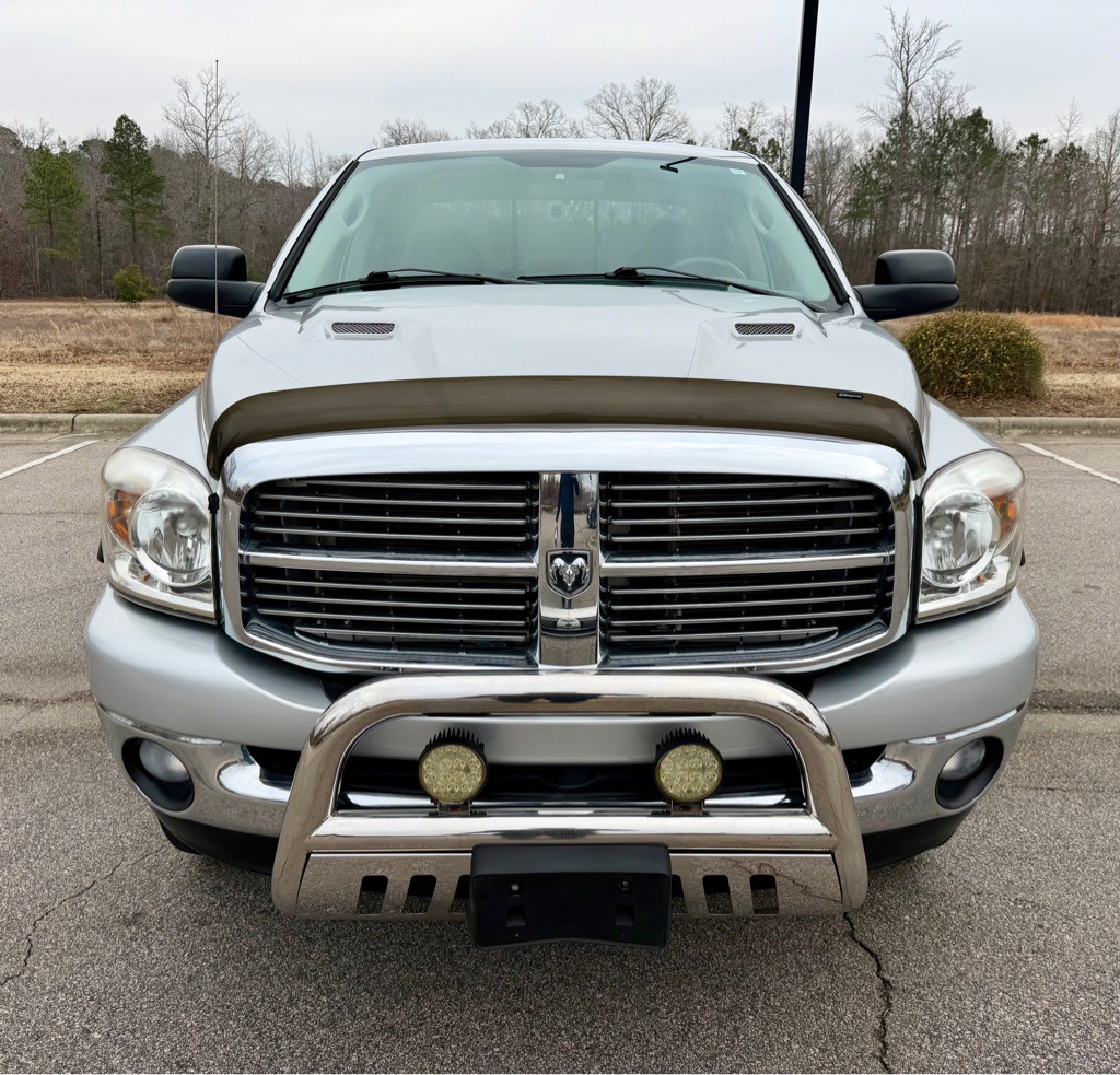 2009 Dodge Ram 2500 Image 2