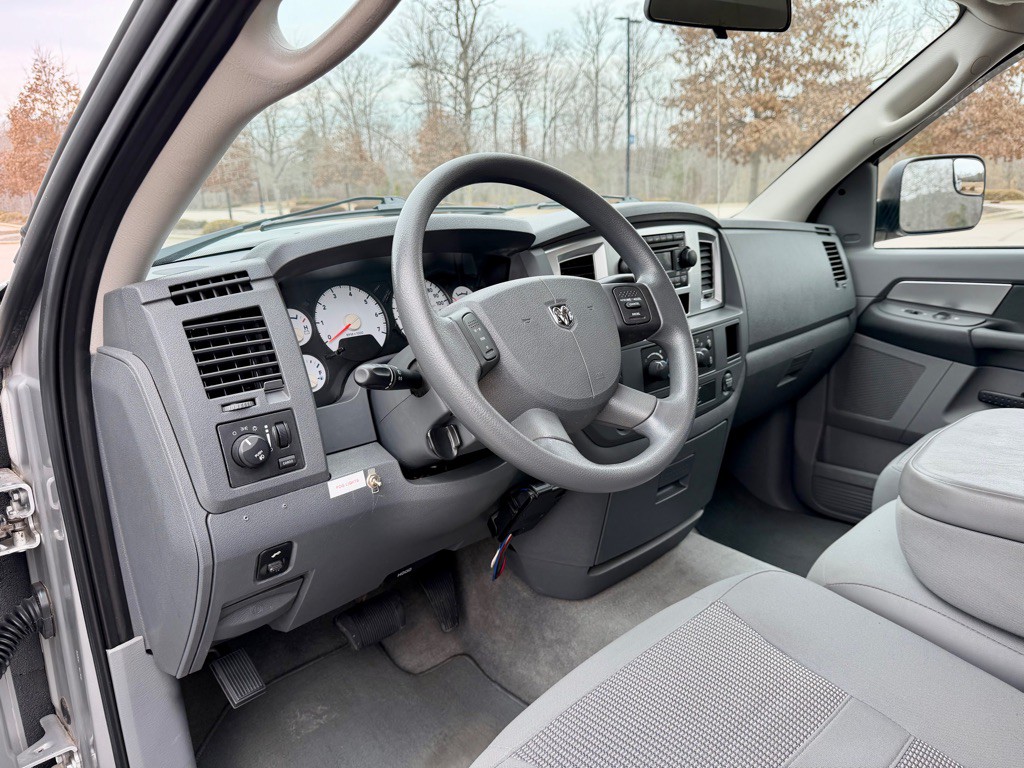 2009 Dodge Ram 2500 Image 11