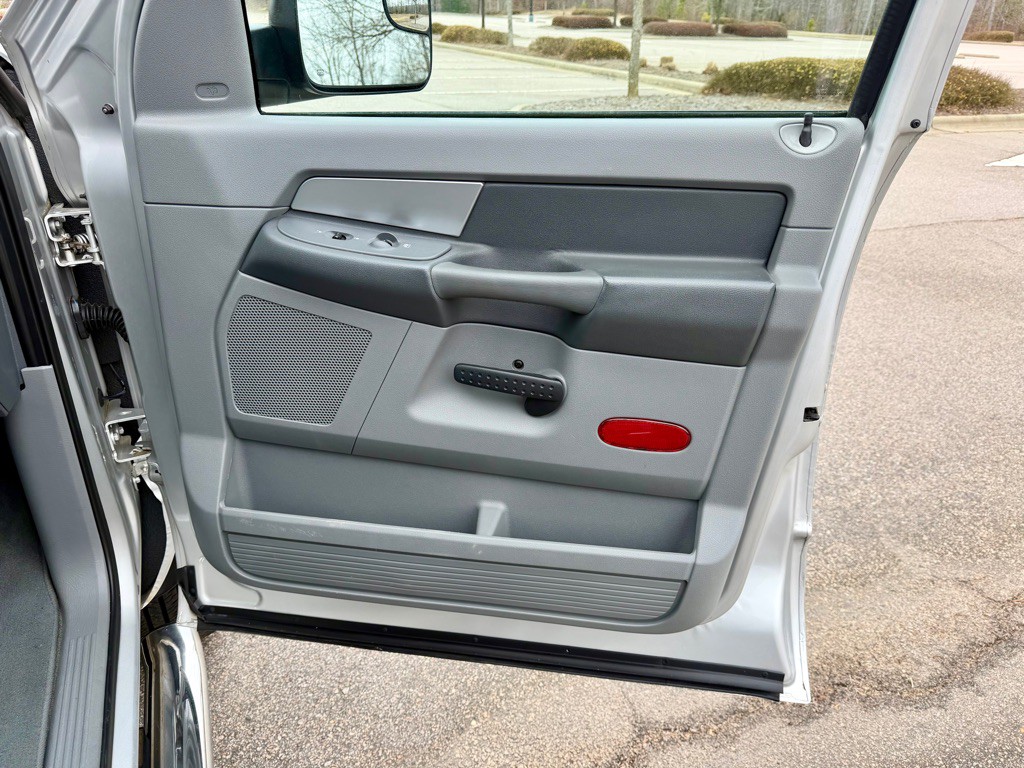 2009 Dodge Ram 2500 Image 26