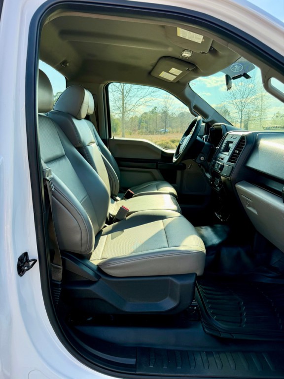 2017 Ford F-150 Image 12