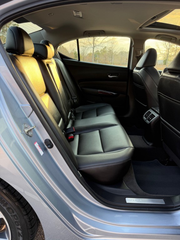 2016 Acura TL Image 17